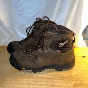 Danner Mt Adams 4.5 inch Gore-tex brown hiking boots Size 7.5 Mens